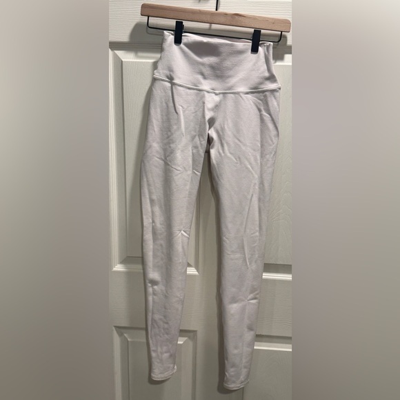 Alo Yoga Airbrush High-Waist Leggings White XS - Picture 2 of 13